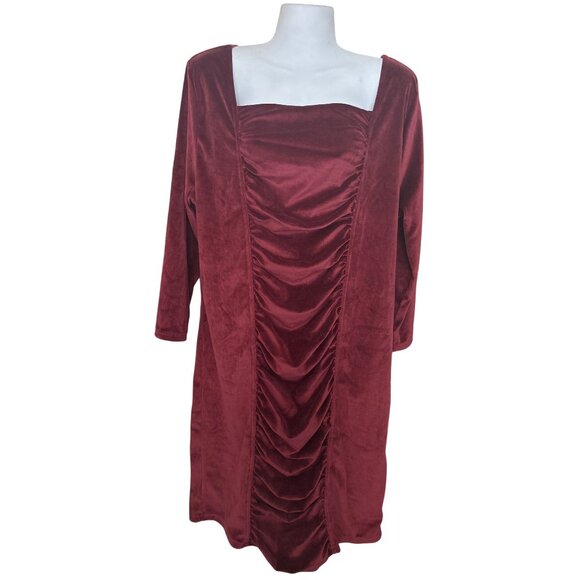 The Paragon Women 1X Dress Burgundy Velour Ruched Front Below Knee Length soft - Picture 1 of 7